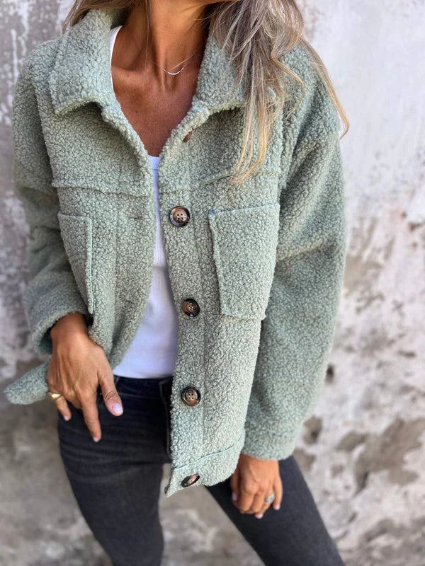 Mia™ | Kurze Wolljacke mit Revers