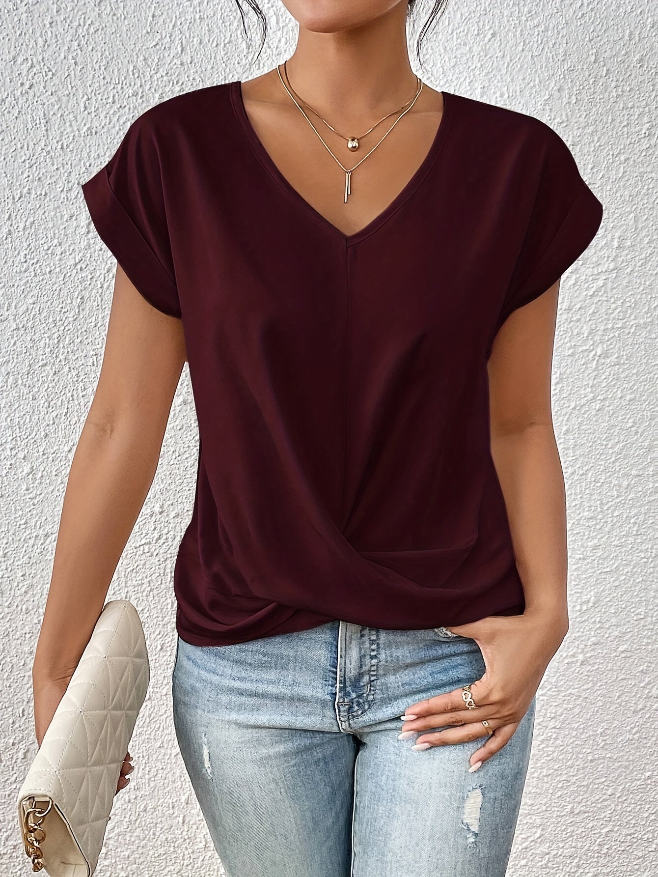 Helena | Lässiges T-Shirt mit herzförmigem Ausschnitt